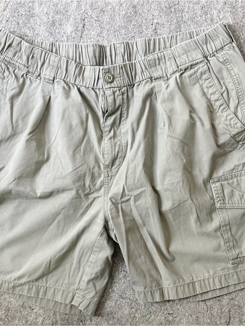 Tommy Bahama khaki Elastic Waist Cargo Shorts